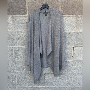 Barefoot Dreams Bamboo Chic Lite Open Waterfall Wrap Cardigan Size S/M Gray Cozy